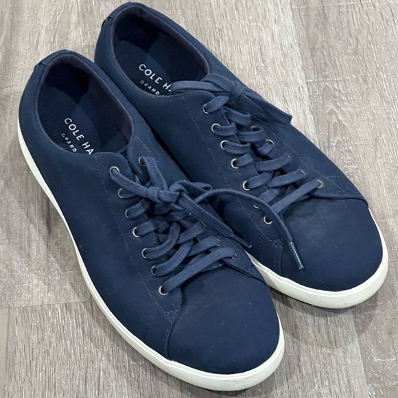 Cole Haan Size 9.5 GRAND OS Casual Cotton Navy Sneaker Shoe - Picture 2 of 9